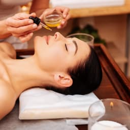 Herbal and Essence Oil Face Wrap